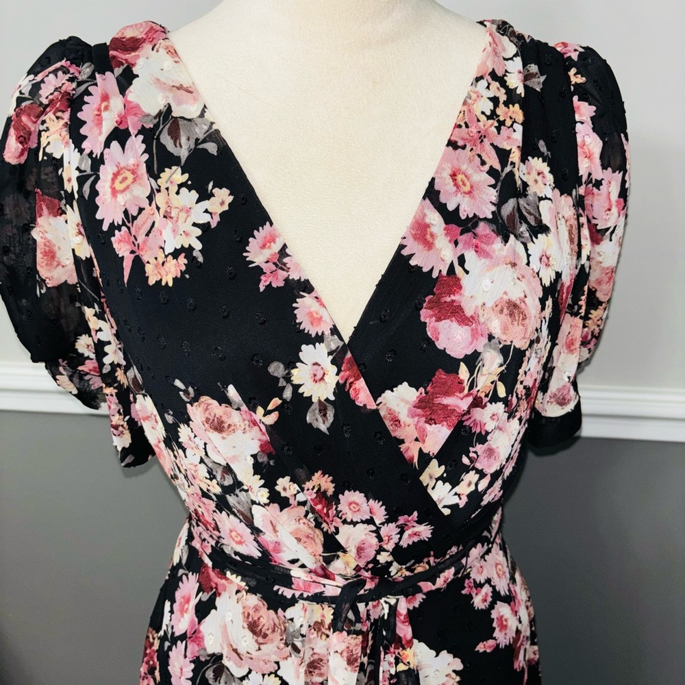 Connected Apparel Black Floral Midi Dress - Picture 4 of 9